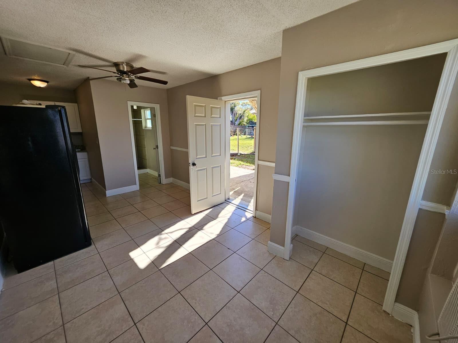 Image 32 of 39 For 6729 Ovid Avenue