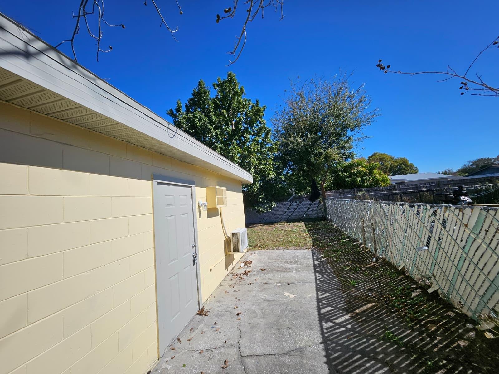 Image 38 of 39 For 6729 Ovid Avenue