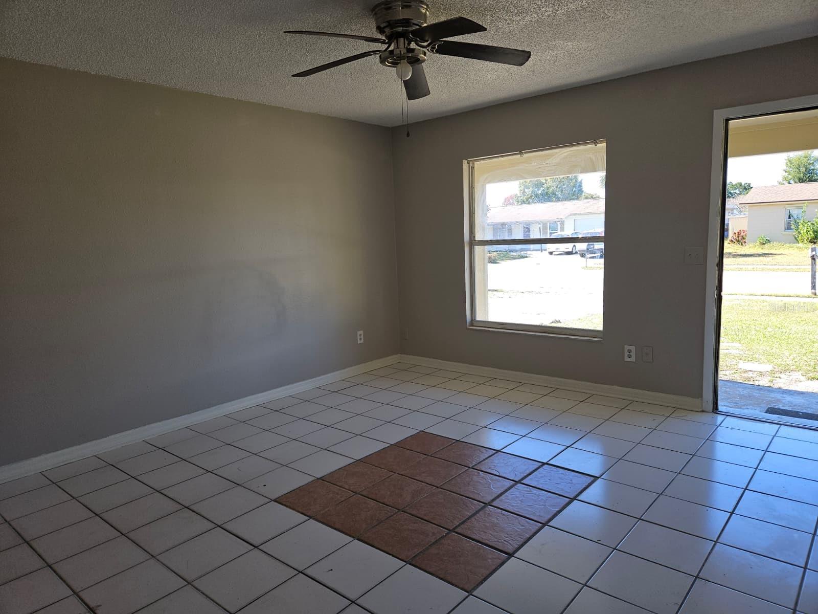 Image 5 of 39 For 6729 Ovid Avenue