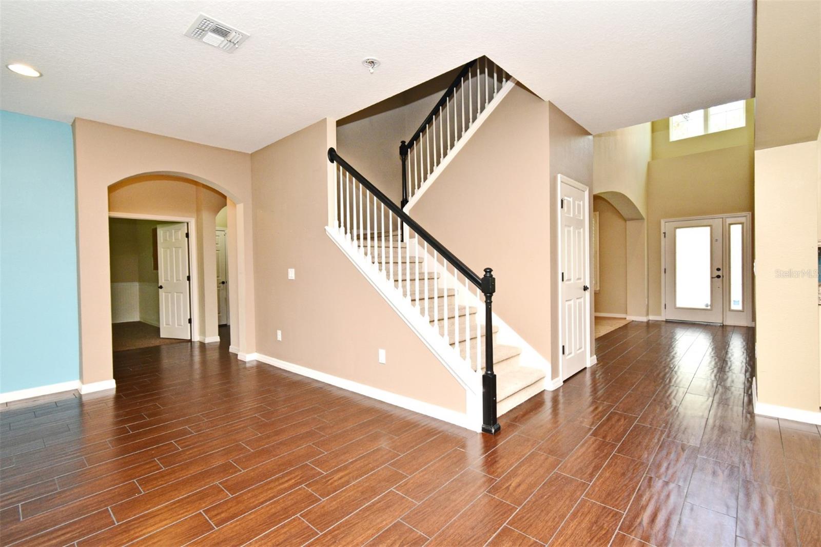 Image 34 of 75 For 4925 Cypress Hammock Drive