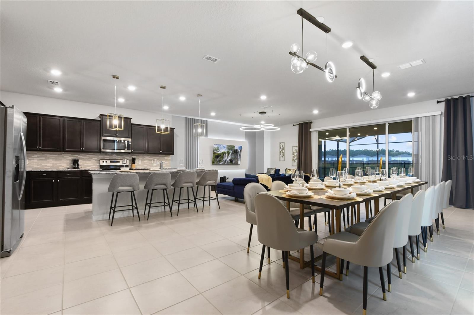 Image 12 of 41 For 3740 Lana Avenue