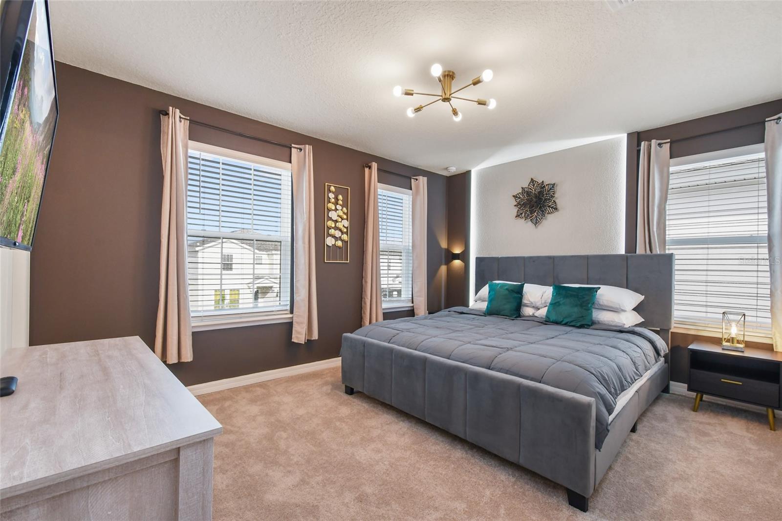 Image 31 of 41 For 3740 Lana Avenue