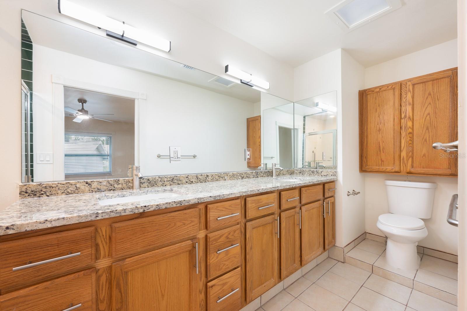 Image 17 of 38 For 1236 Russell Drive