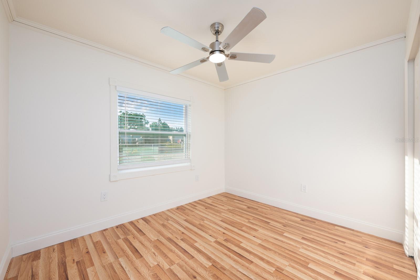 Image 22 of 38 For 1236 Russell Drive