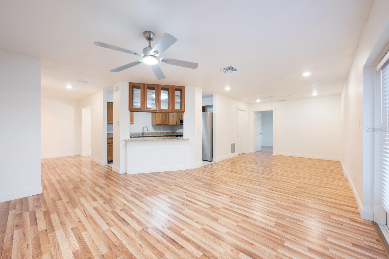 Image 7 of 38 For 1236 Russell Drive