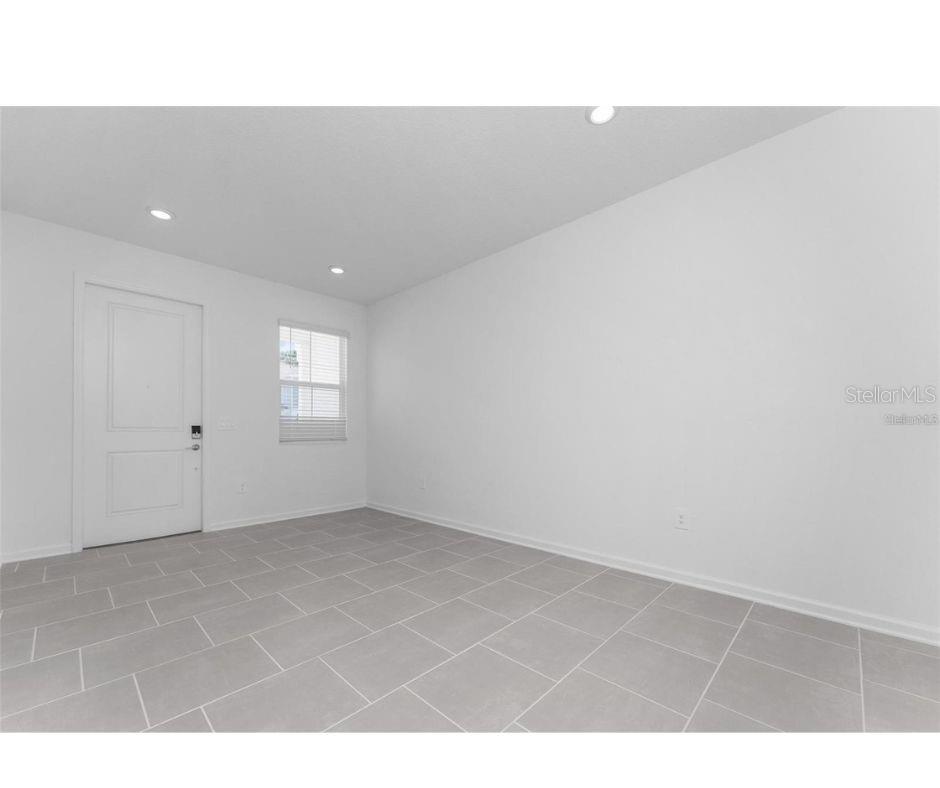 Image 8 of 30 For 7521 Stone Creek Trail