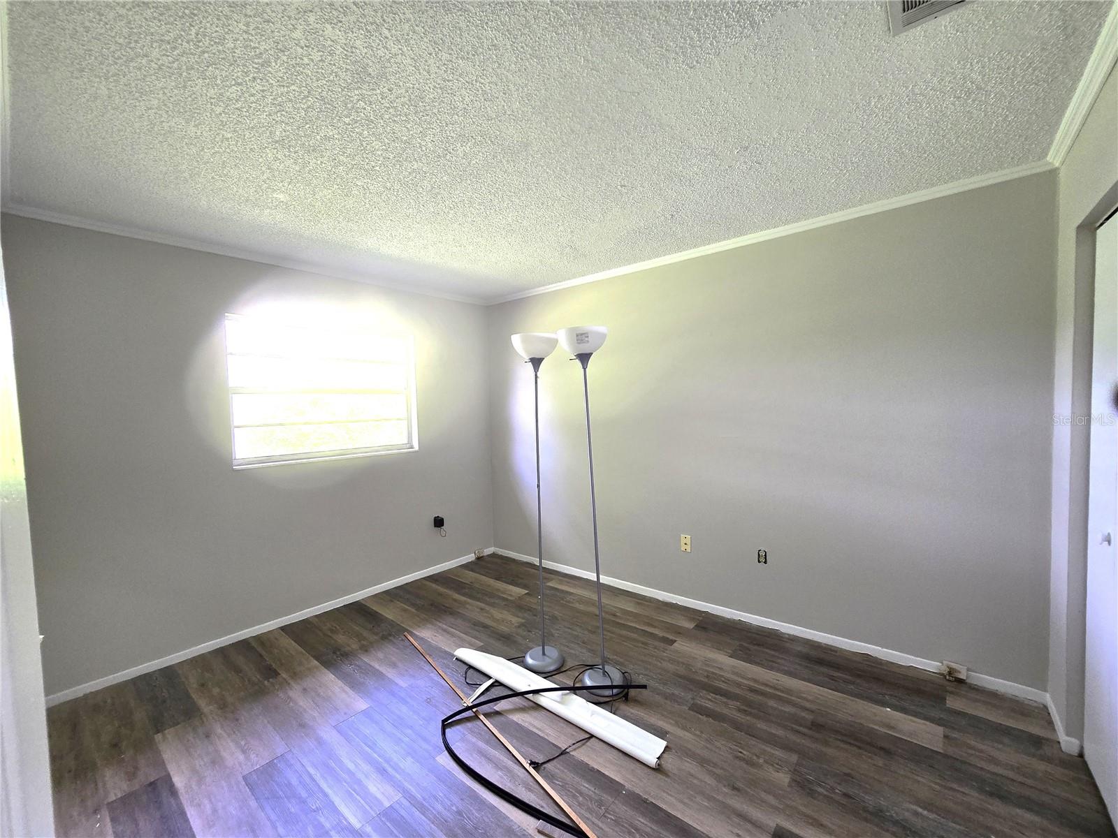 Image 23 of 38 For 206 Charles Street