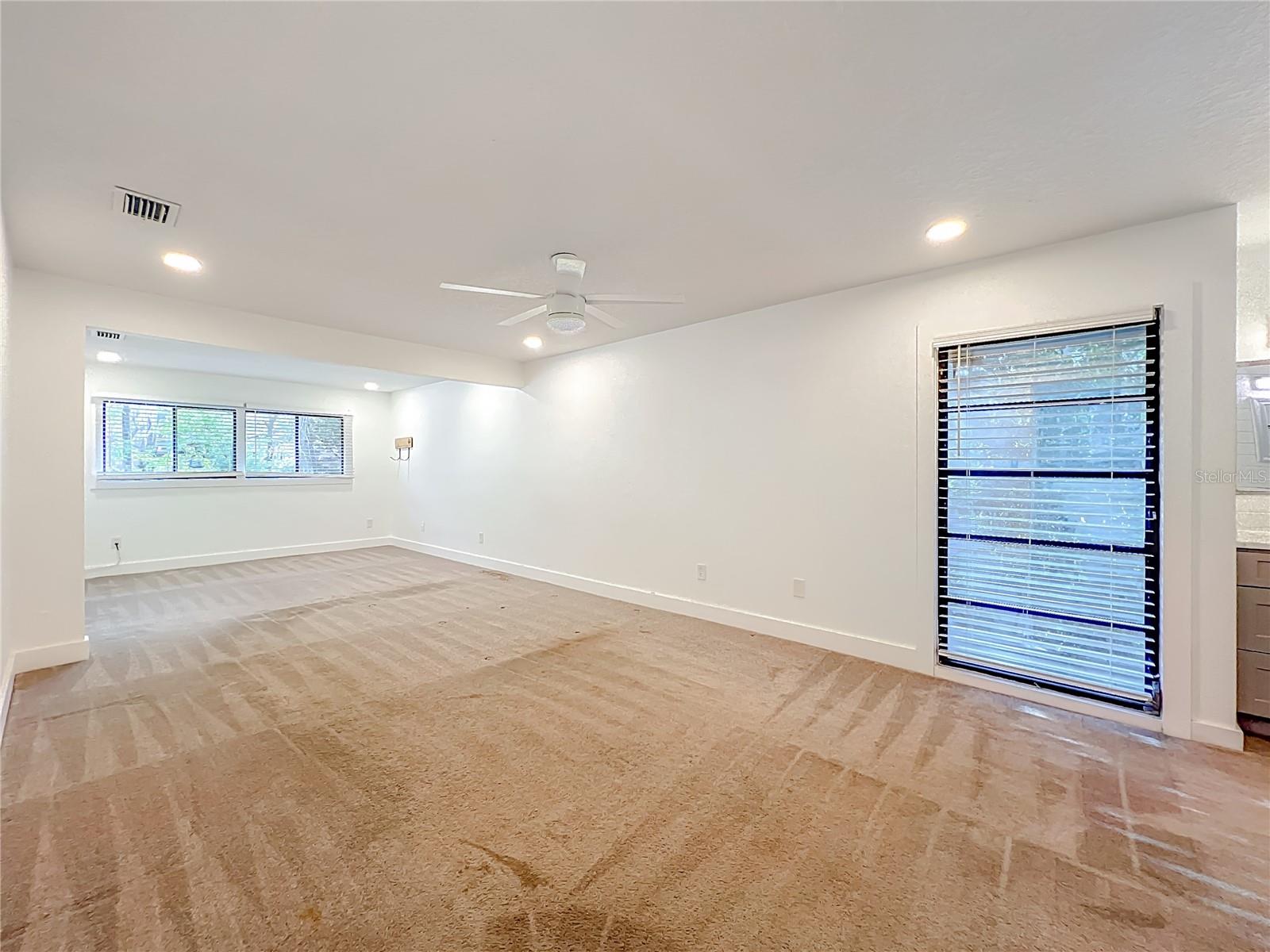 Image 32 of 91 For 209 Sweet Gum Way