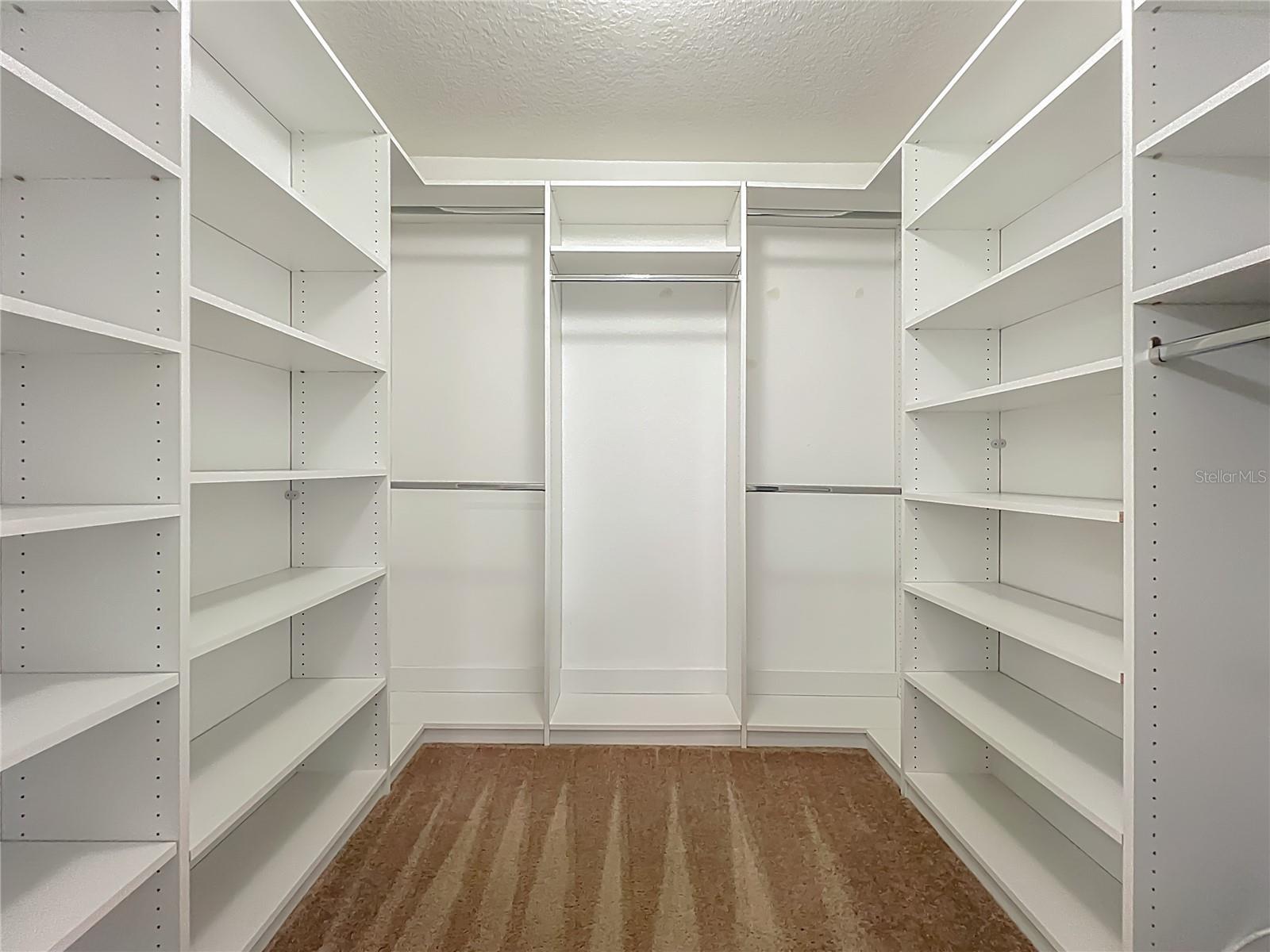 Image 43 of 91 For 209 Sweet Gum Way