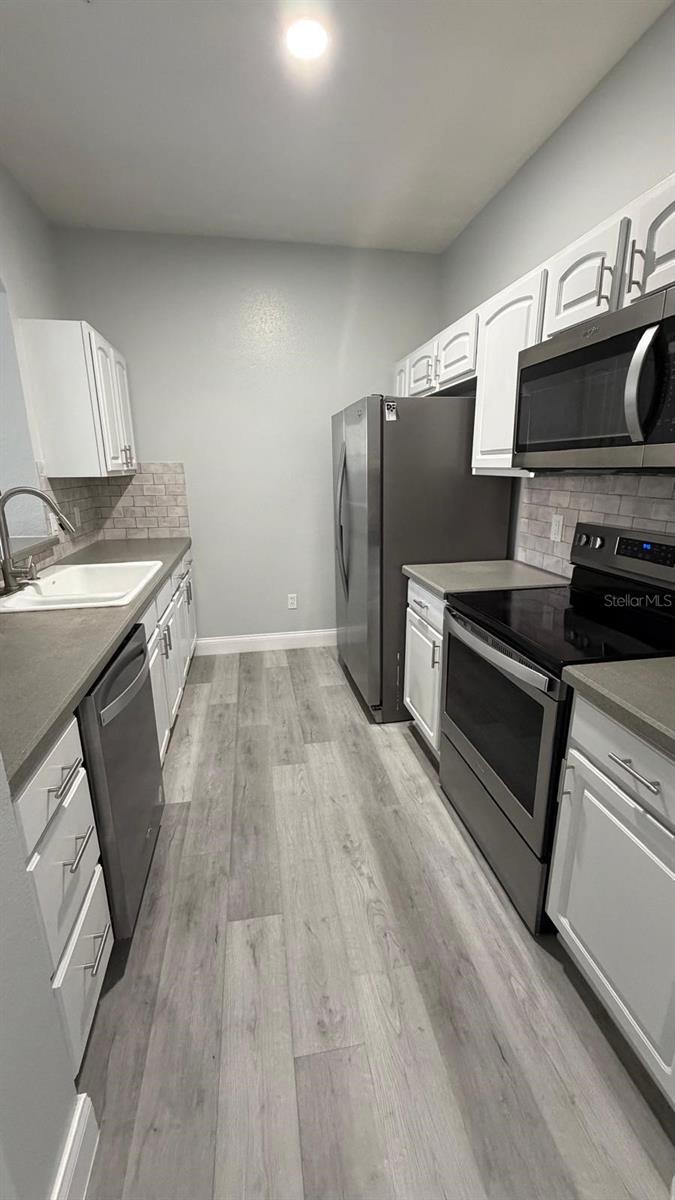 Image 19 of 29 For 13584 Turtle Marsh Loop 113