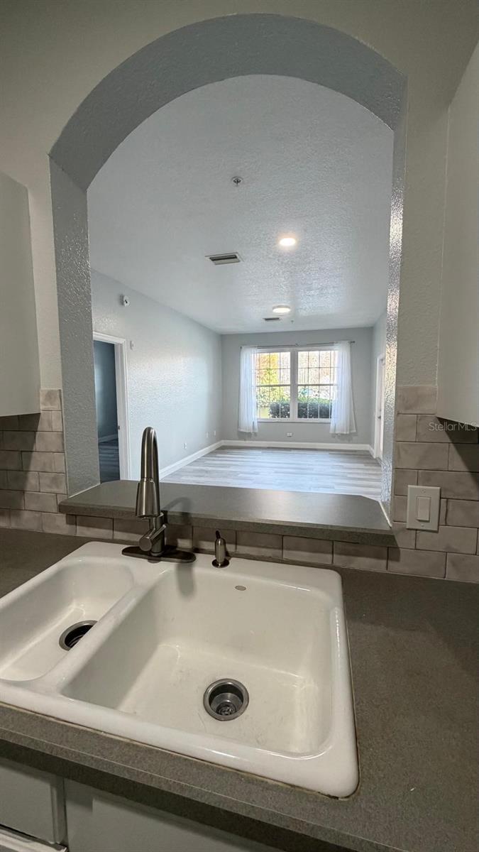 Image 22 of 29 For 13584 Turtle Marsh Loop 113