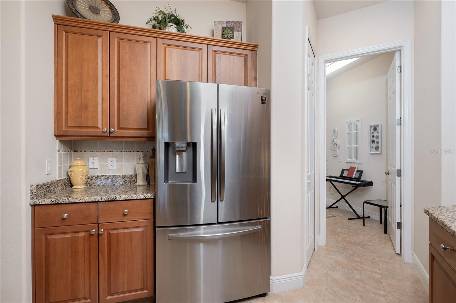 Image 15 of 38 For 202 Lourdan Court