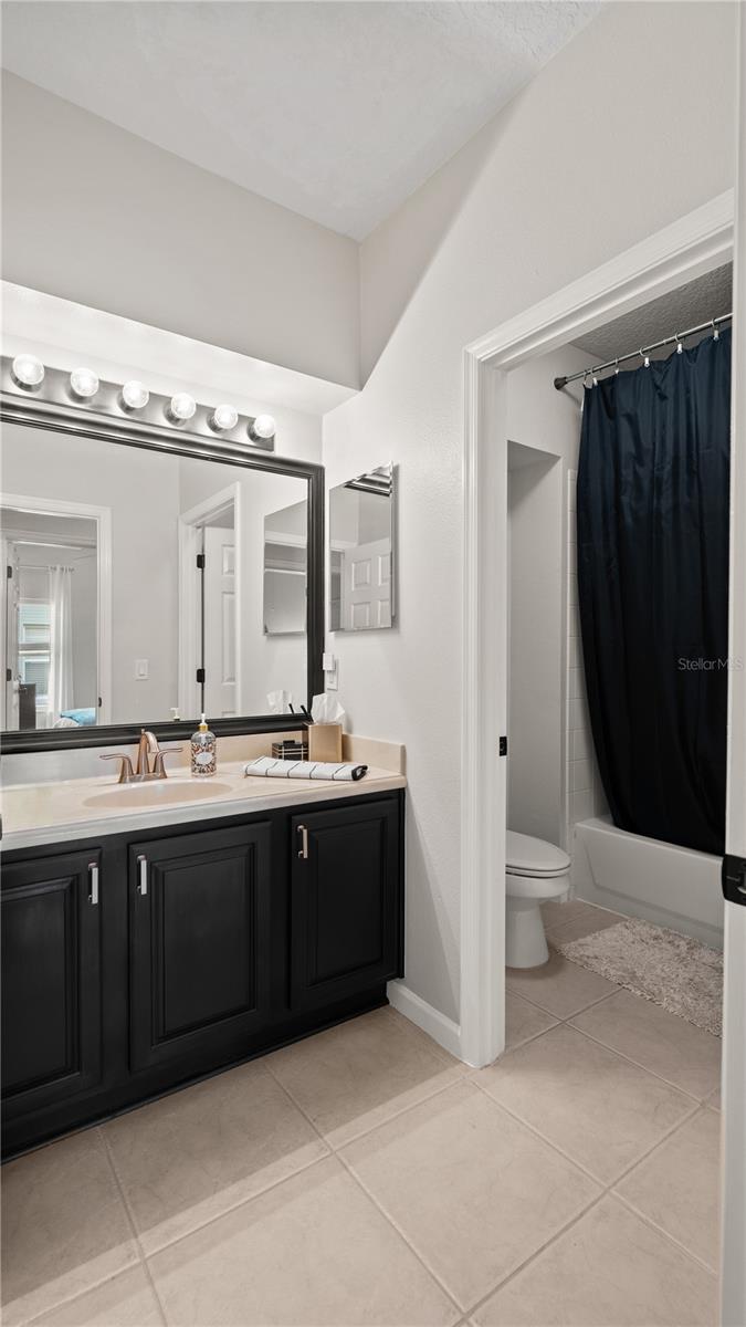 Image 32 of 68 For 13560 Hawk Lake Drive