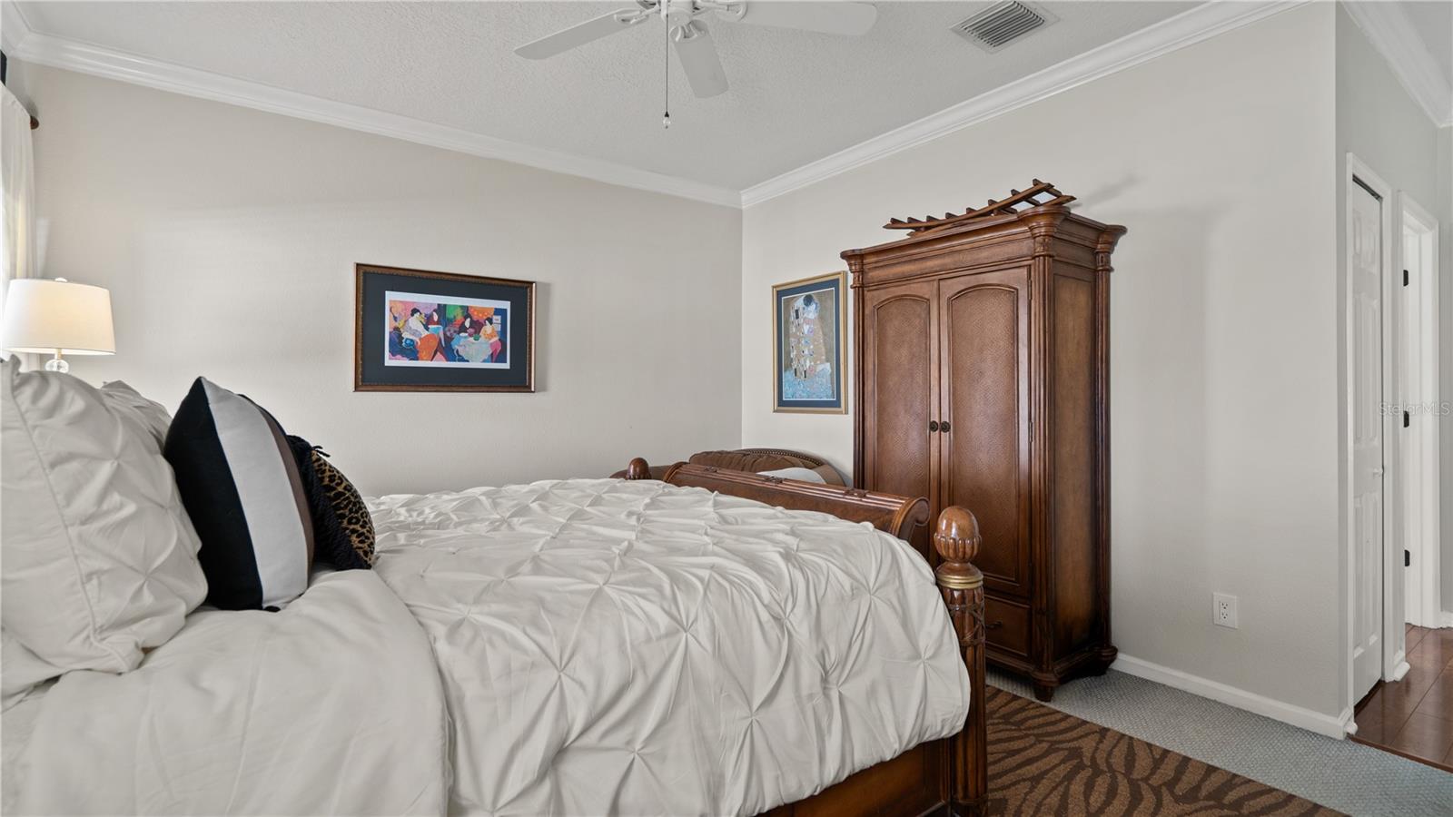 Image 33 of 68 For 13560 Hawk Lake Drive