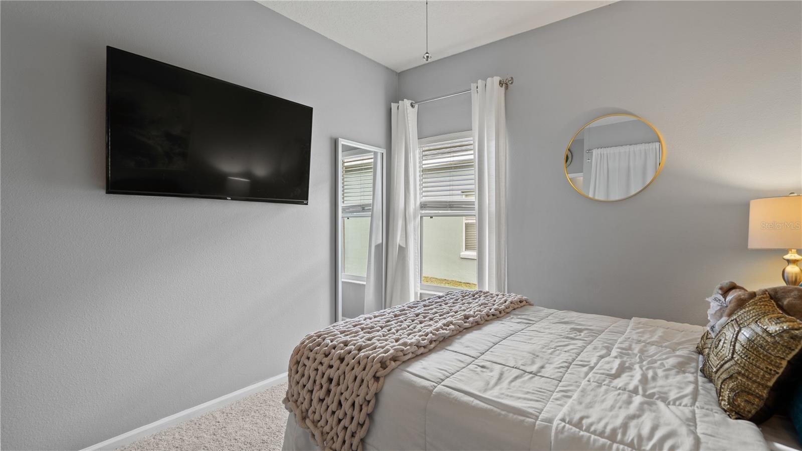 Image 43 of 68 For 13560 Hawk Lake Drive