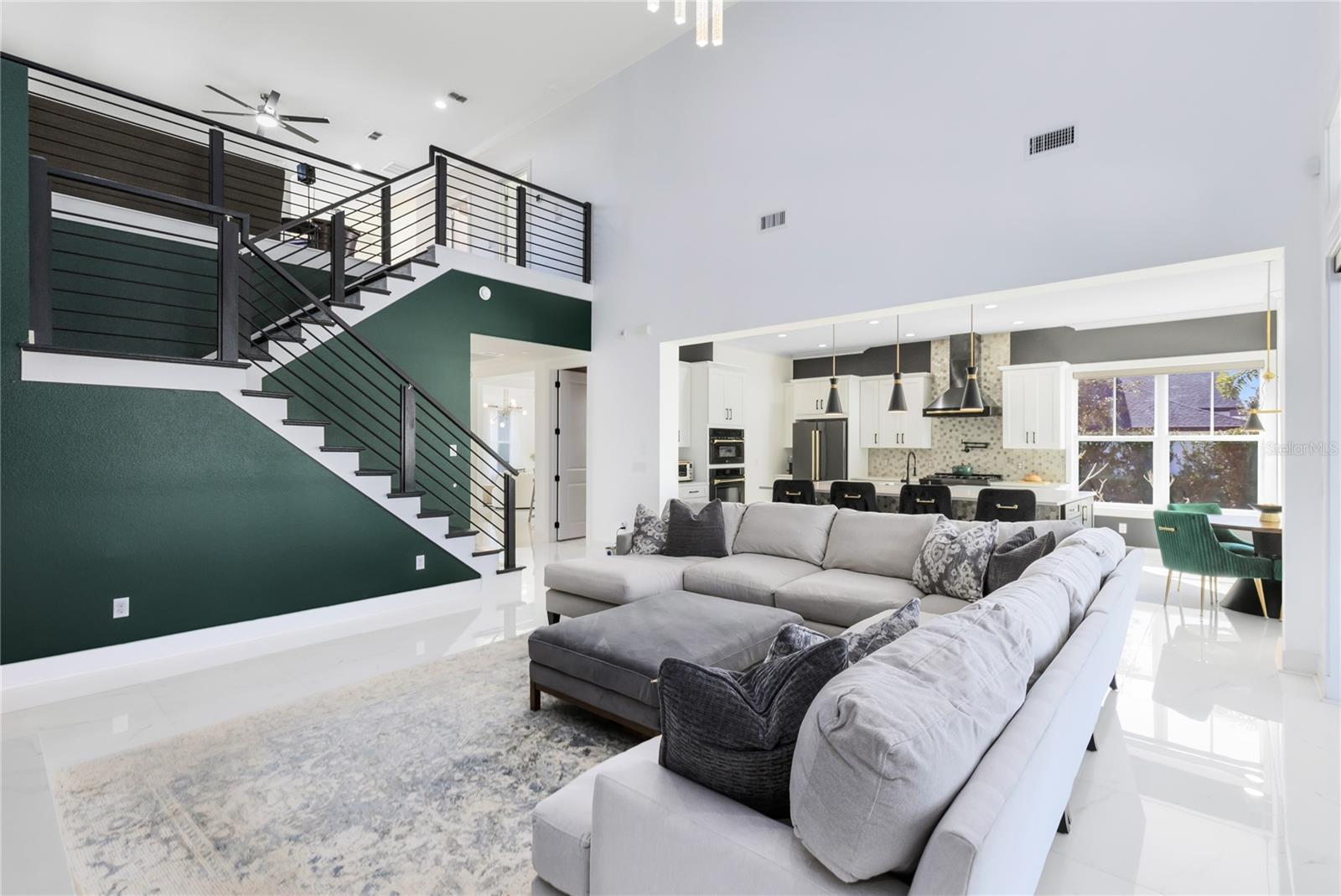 Image 14 of 79 For 12664 Banting Terrace