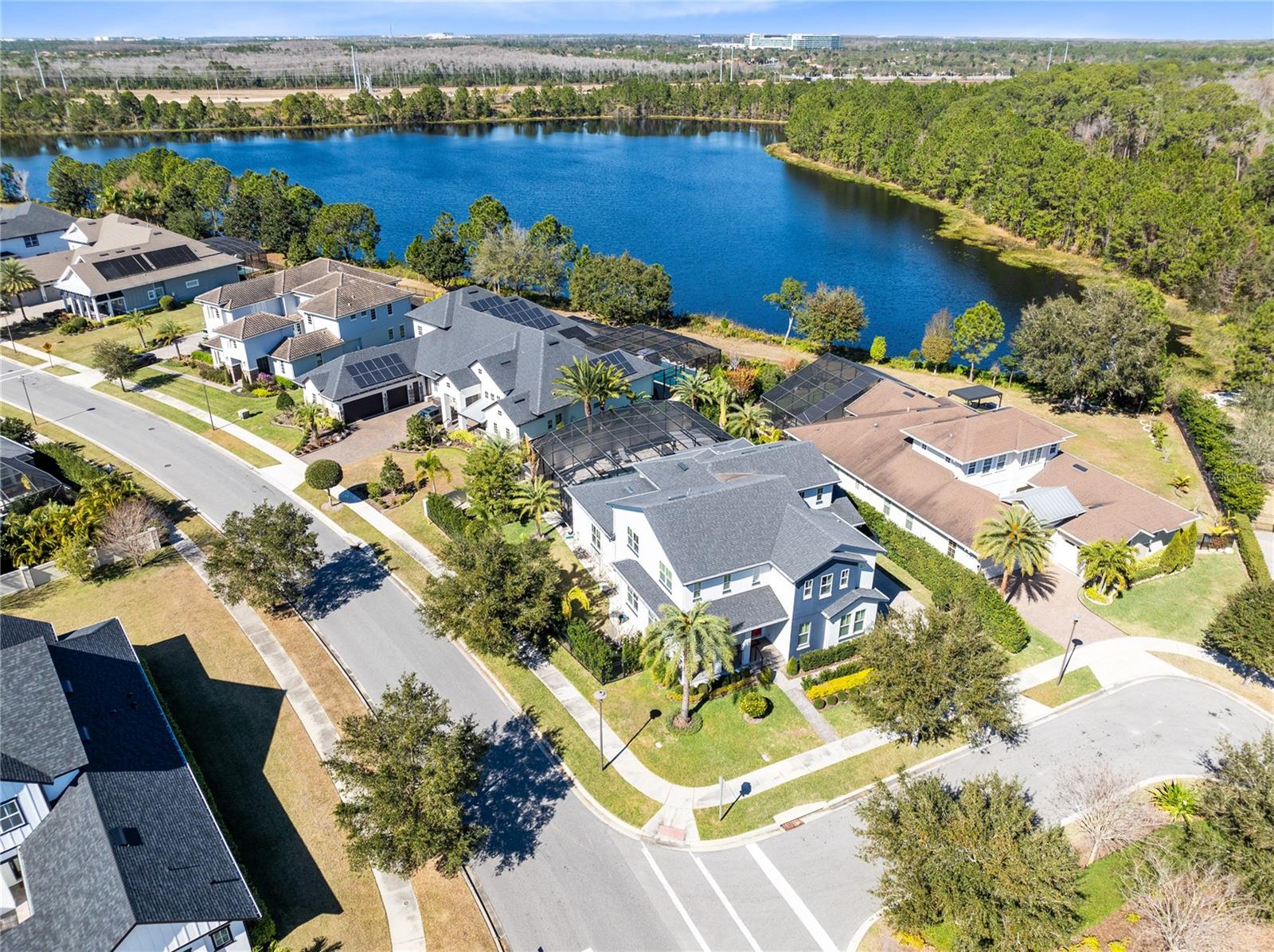 Image 65 of 79 For 12664 Banting Terrace