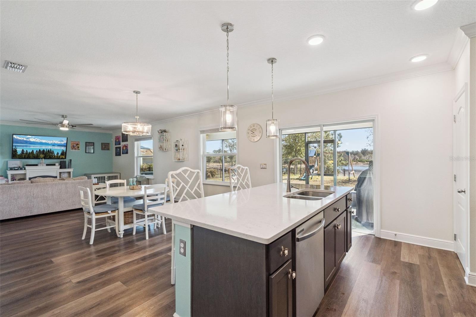 Image 21 of 92 For 1640 Oak Blossom Drive