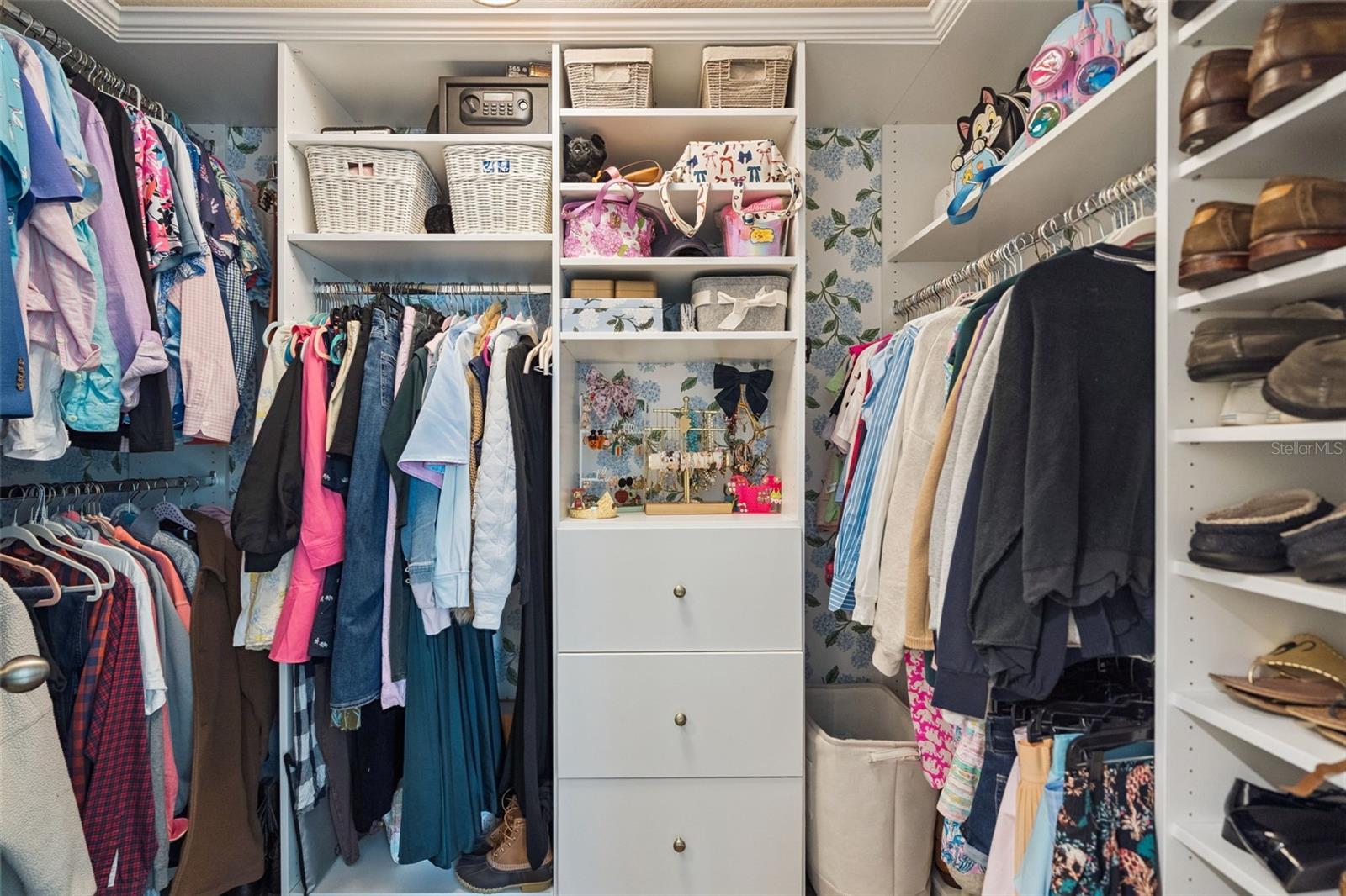 Image 33 of 92 For 1640 Oak Blossom Drive