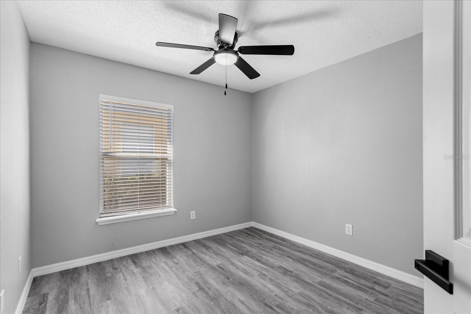 Image 11 of 17 For 1621 Winter Green Boulevard