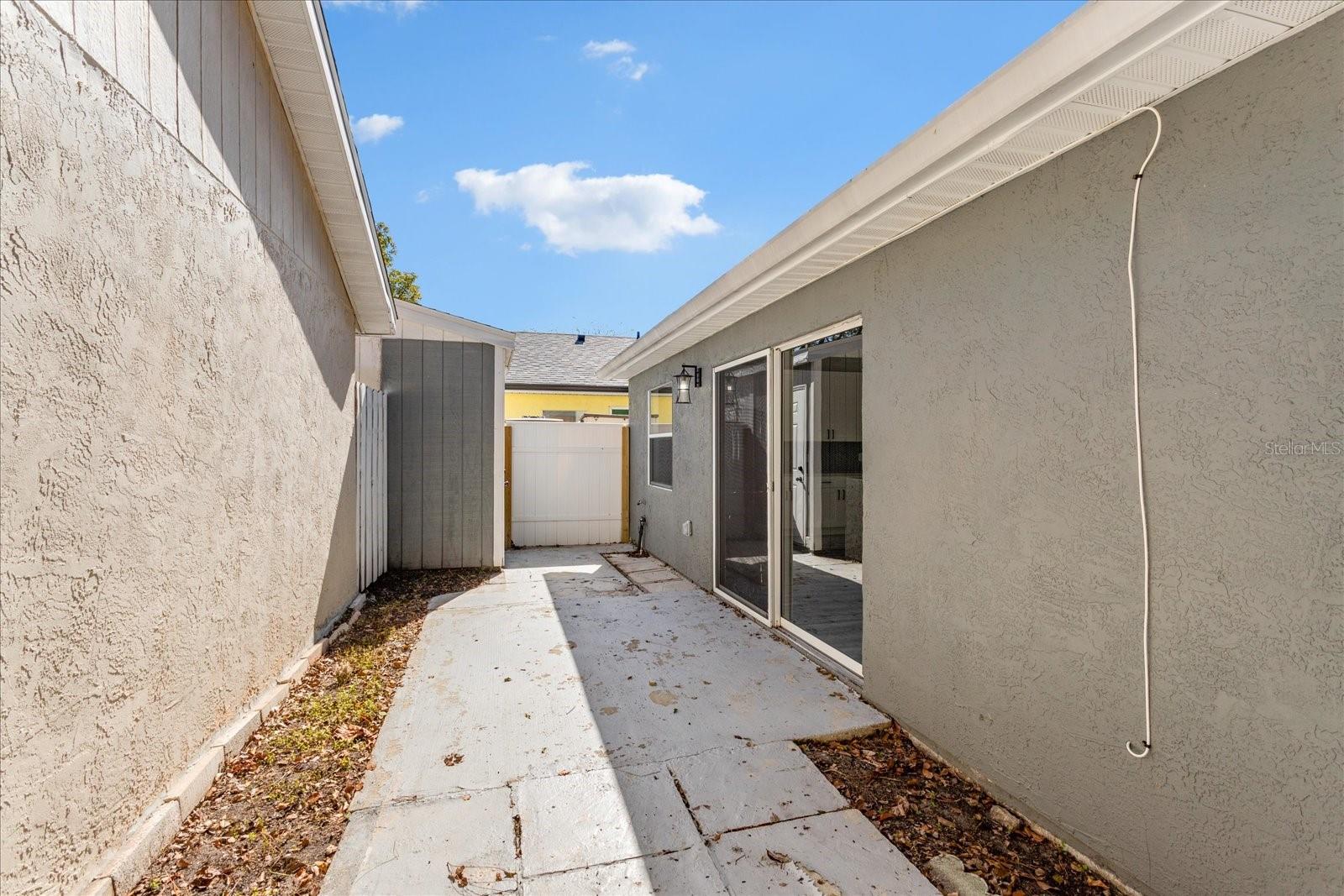 Image 14 of 17 For 1621 Winter Green Boulevard