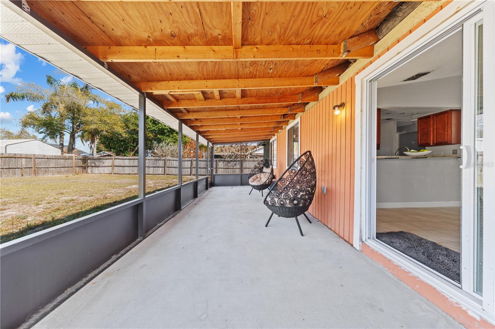 Image 26 of 28 For 5647 Garden Grove