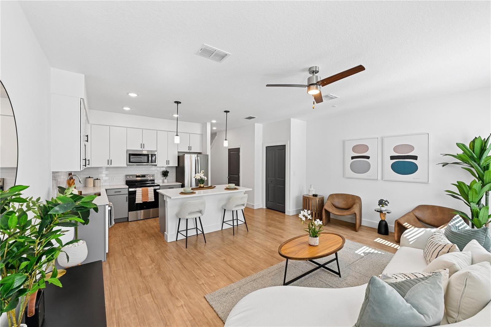 Image 4 of 20 For 1898 Zac Street Equinox