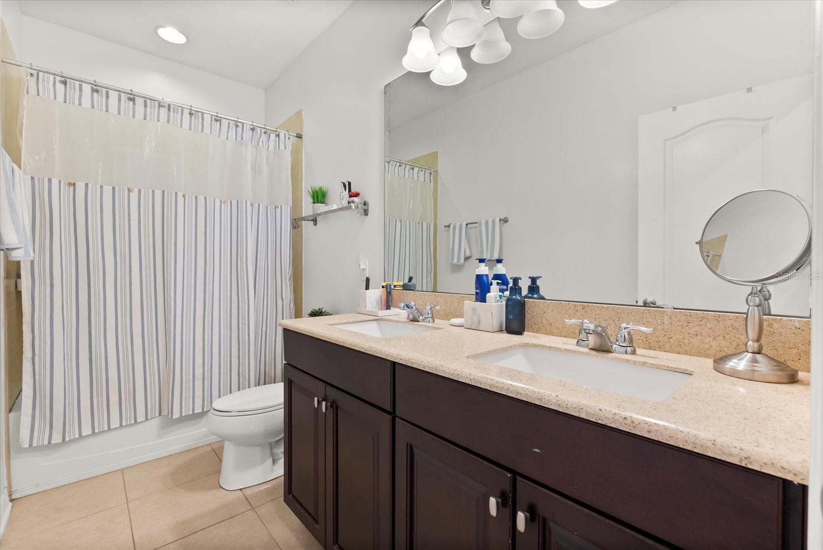 Image 15 of 32 For 5275 Pine Lily Circle