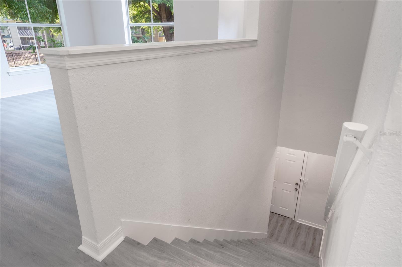 Image 5 of 7 For 5953 Westgate Drive 1823