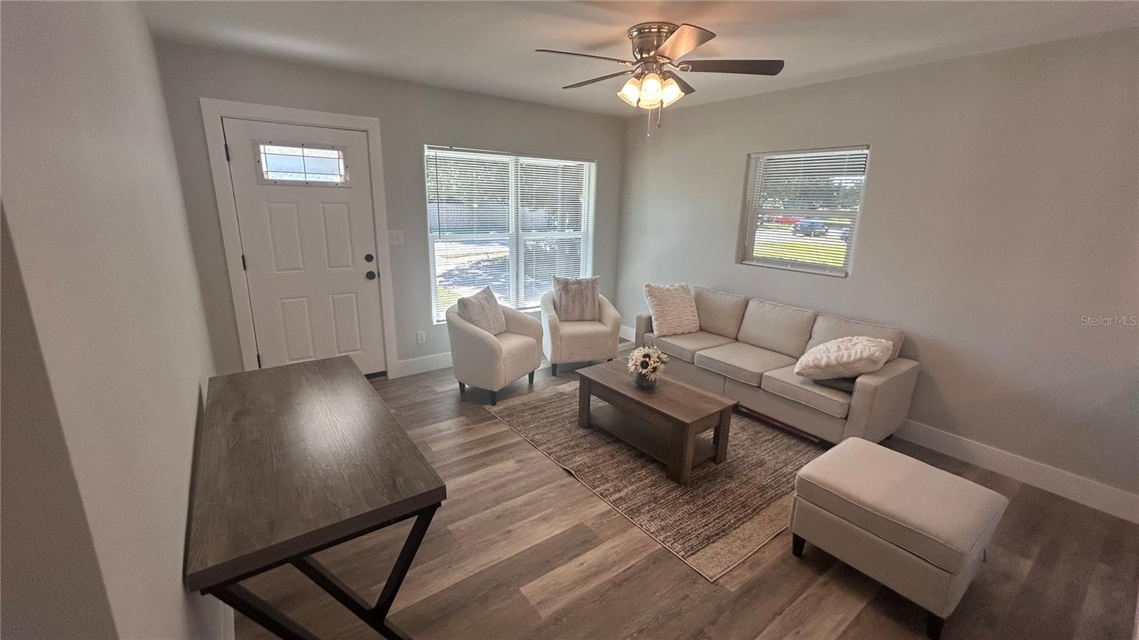 Image 4 of 20 For 5607 Andora Street