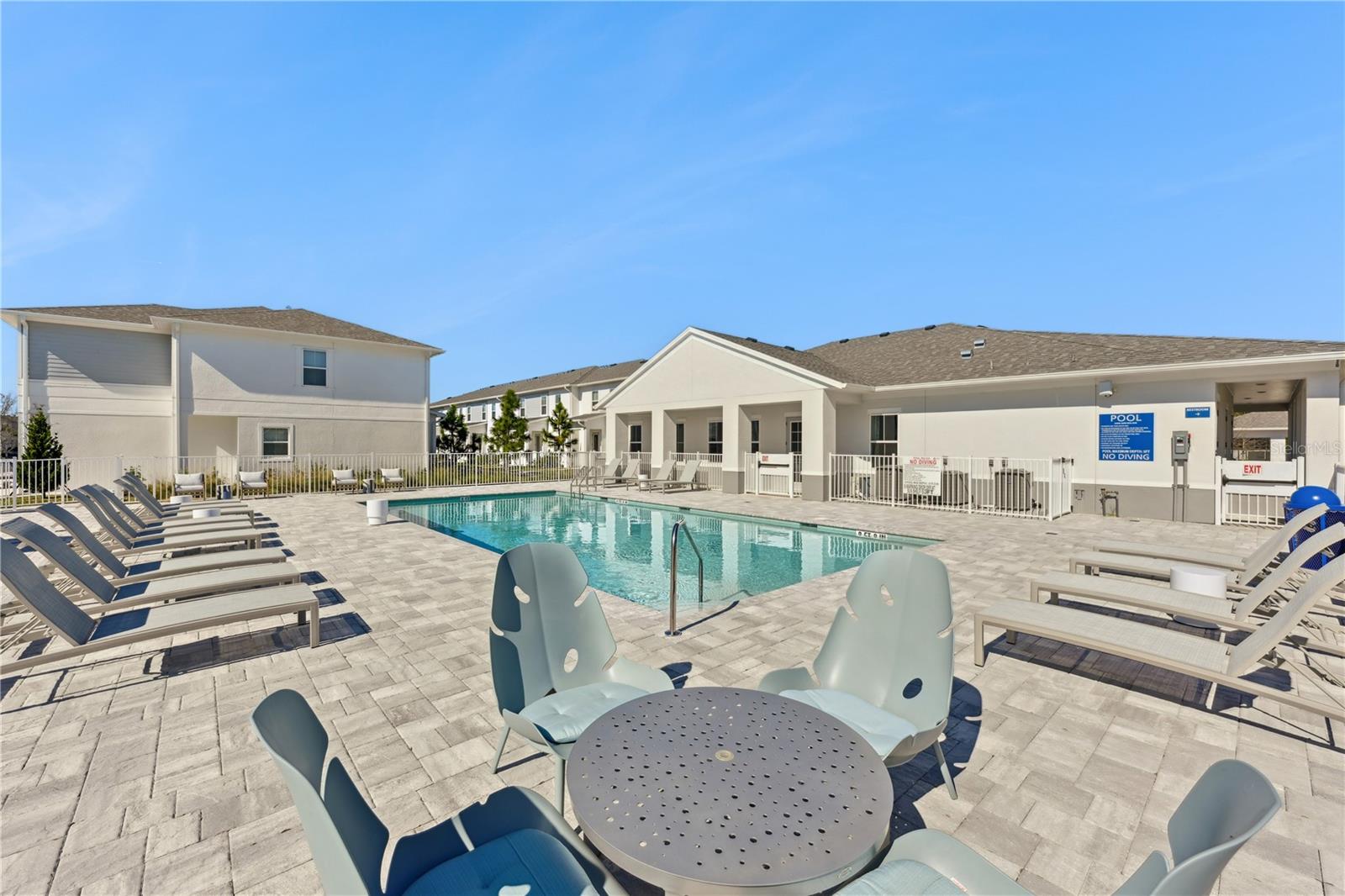 Image 19 of 20 For 1898 Zac Street Sunrise