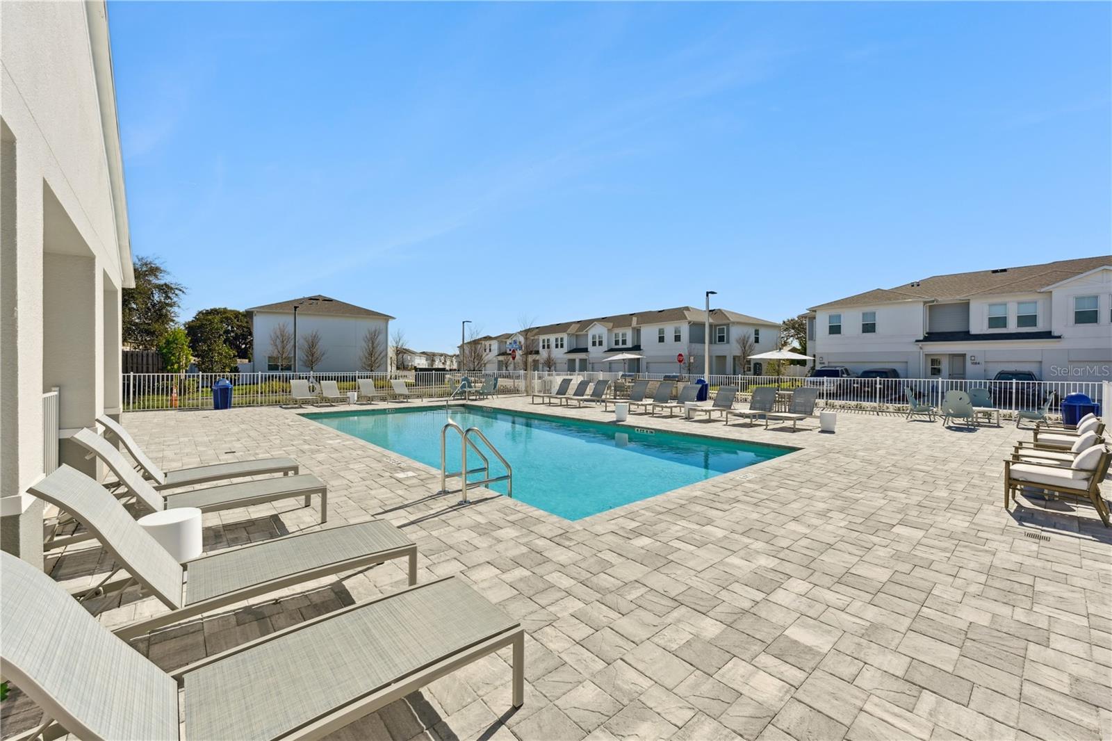 Image 2 of 20 For 1898 Zac Street Sunrise