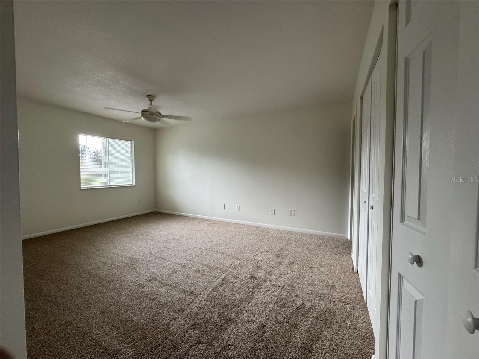 Image 11 of 16 For 568 Bahia Circle B