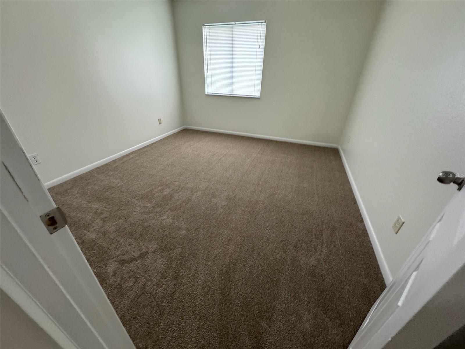 Image 16 of 16 For 568 Bahia Circle B