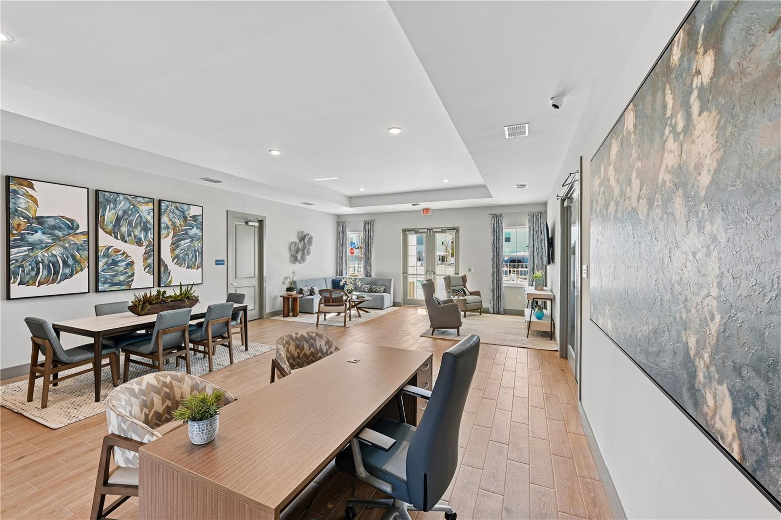 Image 17 of 21 For 1898 Zac Street Sunset