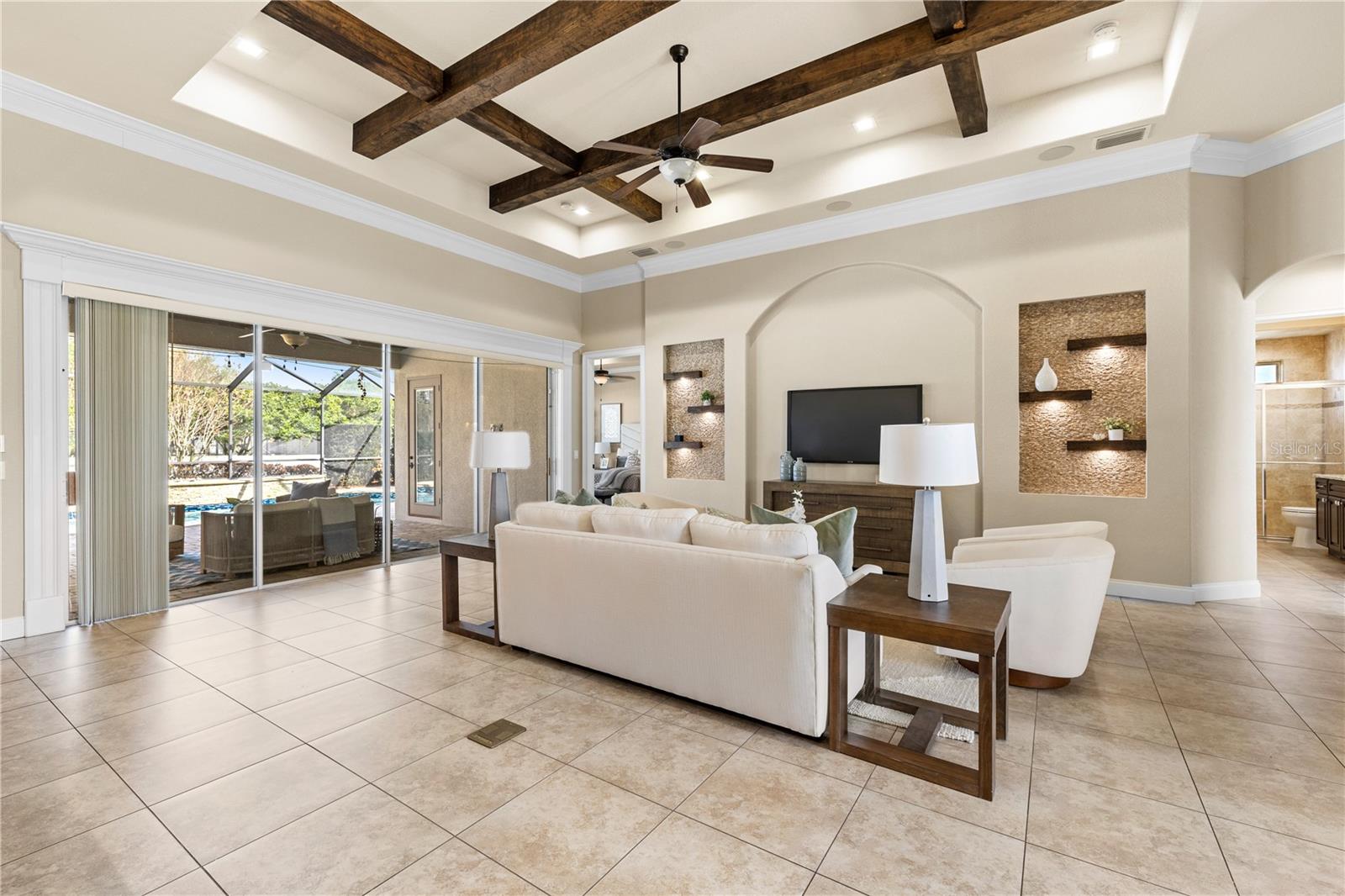 Image 19 of 72 For 9468 Waterford Oaks Drive