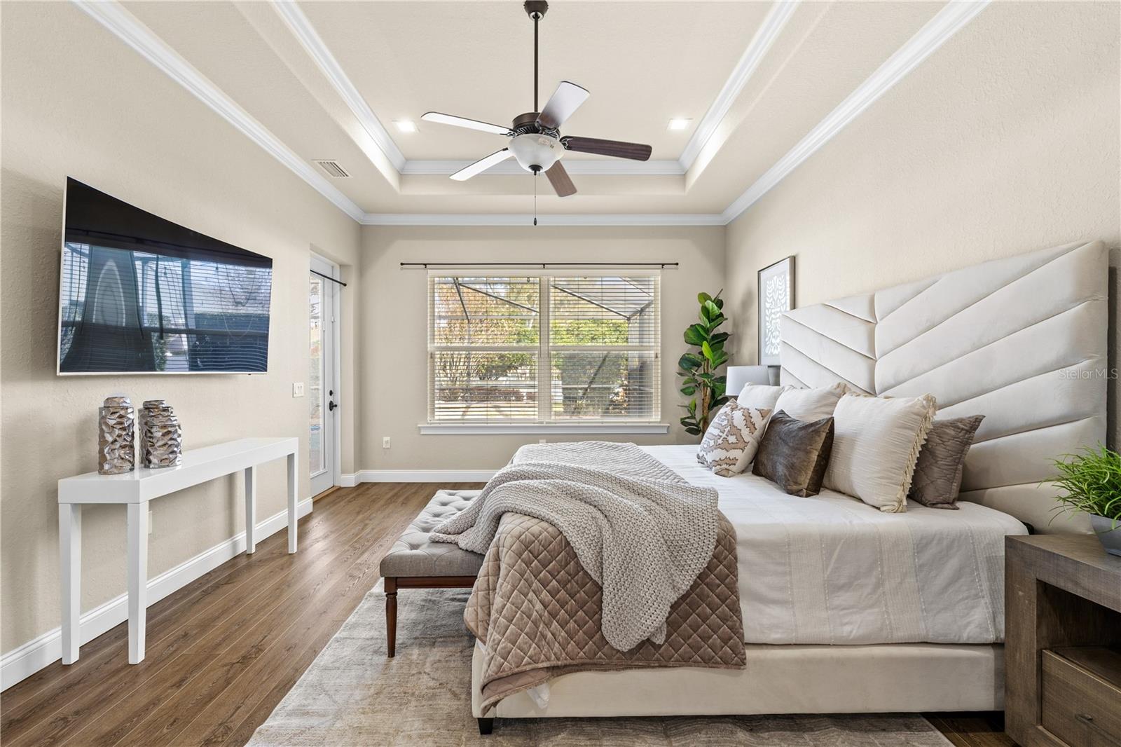 Image 34 of 72 For 9468 Waterford Oaks Drive