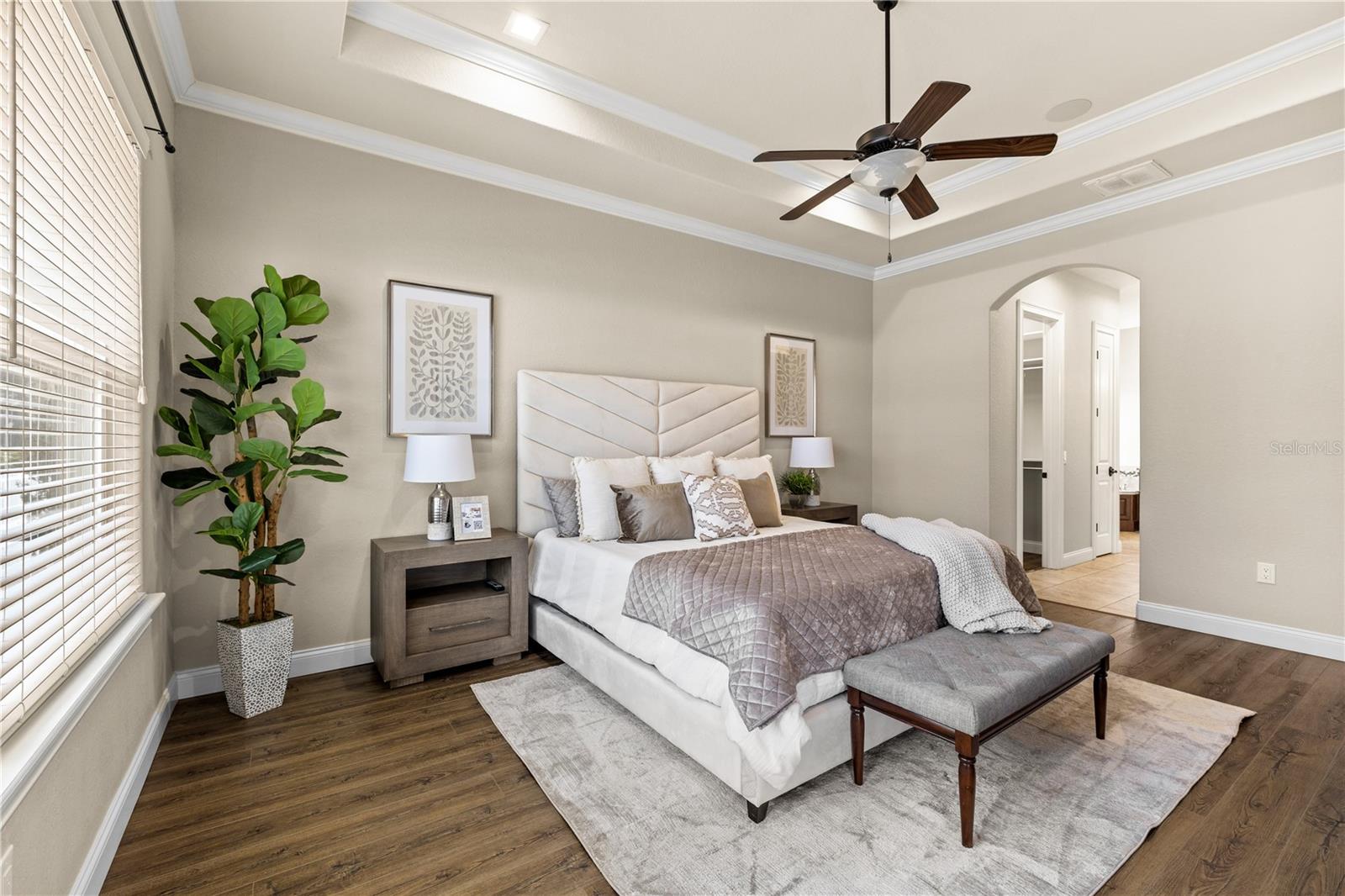 Image 36 of 72 For 9468 Waterford Oaks Drive