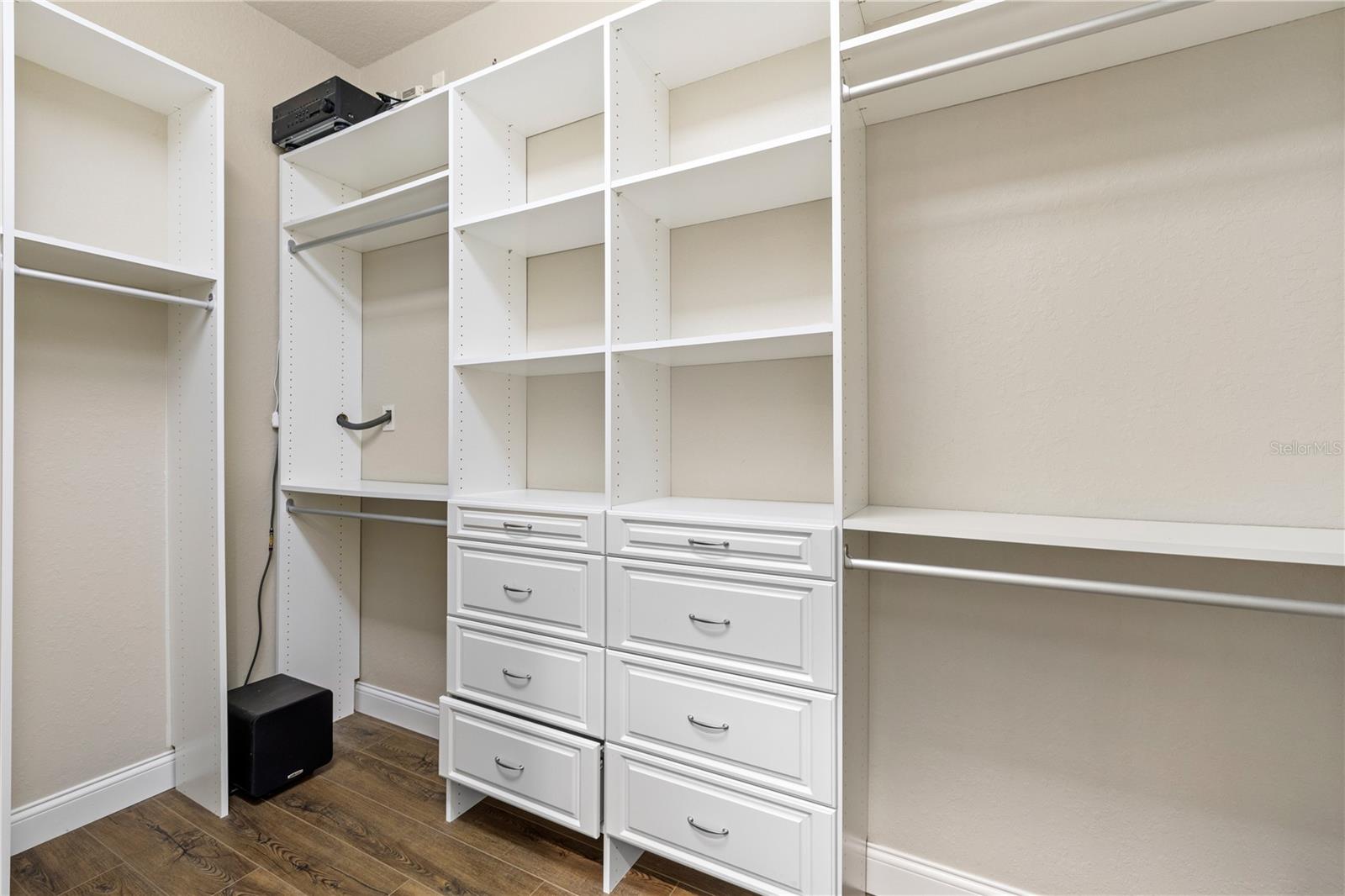 Image 40 of 72 For 9468 Waterford Oaks Drive