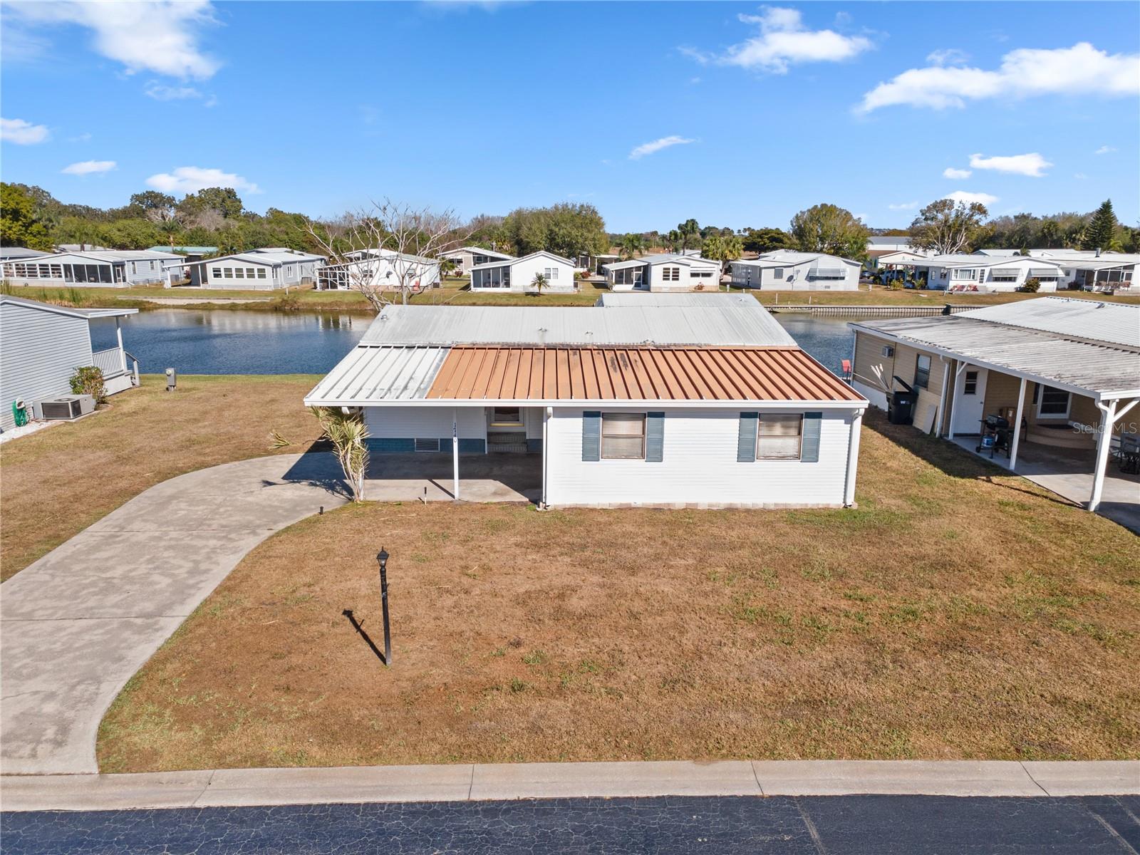 Image 23 of 32 For 1740 35th Circle