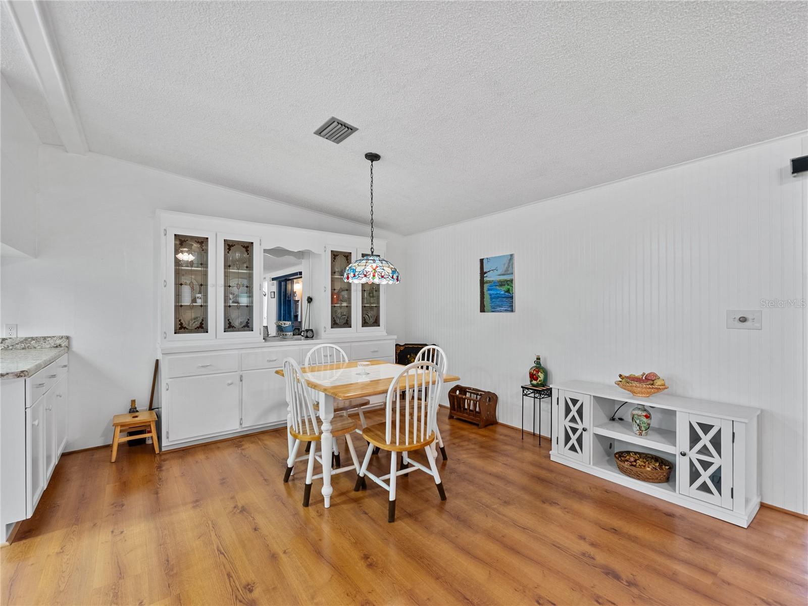 Image 8 of 32 For 1740 35th Circle