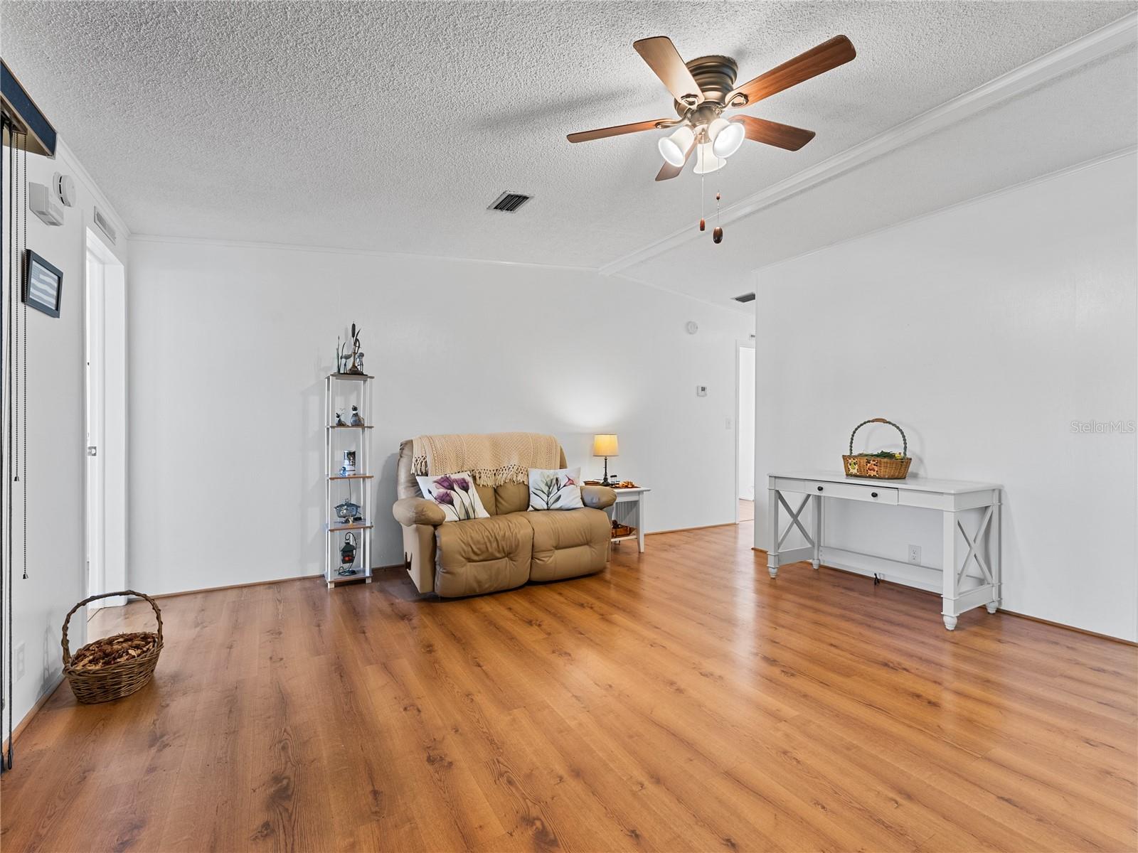 Image 9 of 32 For 1740 35th Circle