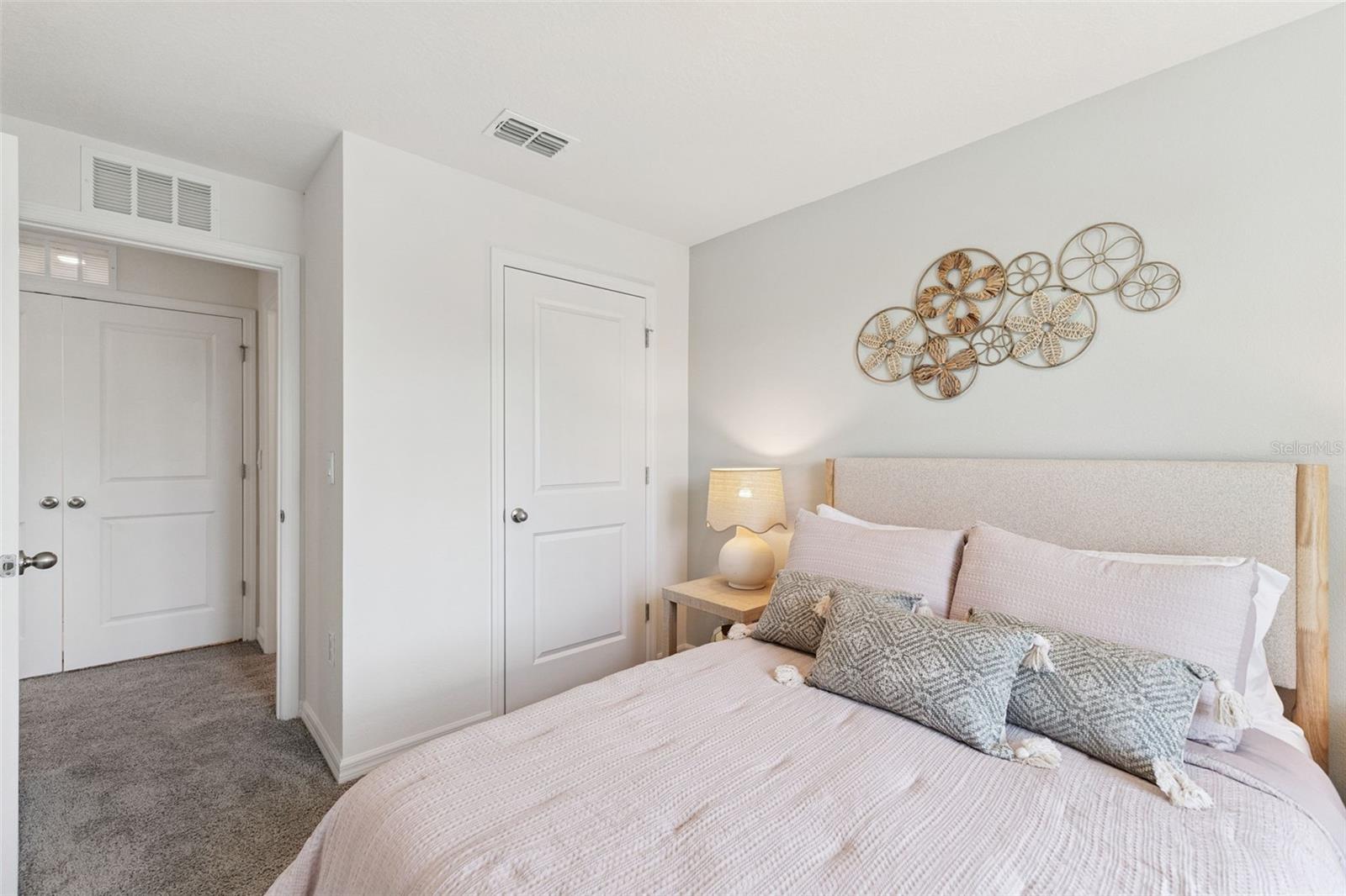 Image 18 of 49 For 768 Preston Cove Drive