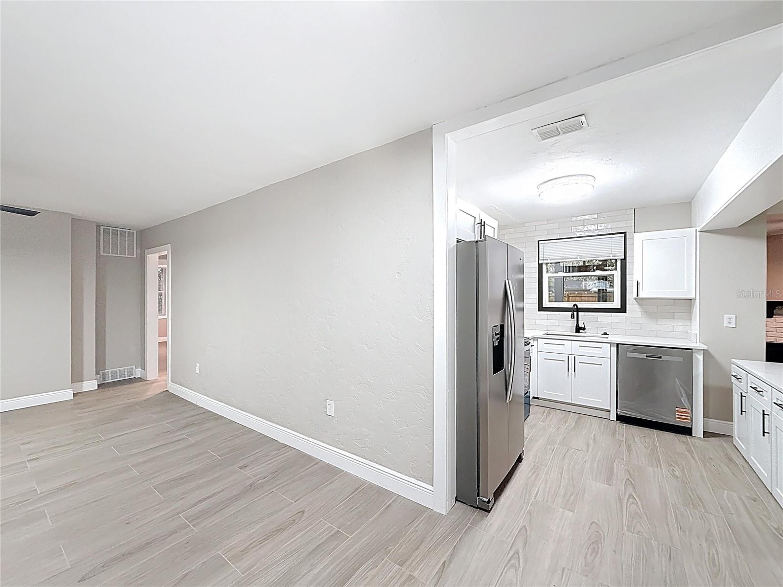 Image 20 of 64 For 1013 15th Avenue