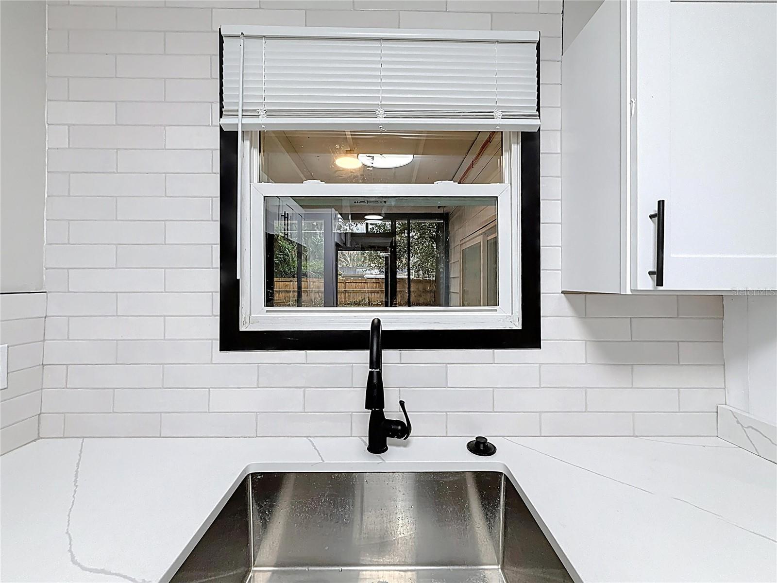 Image 24 of 64 For 1013 15th Avenue