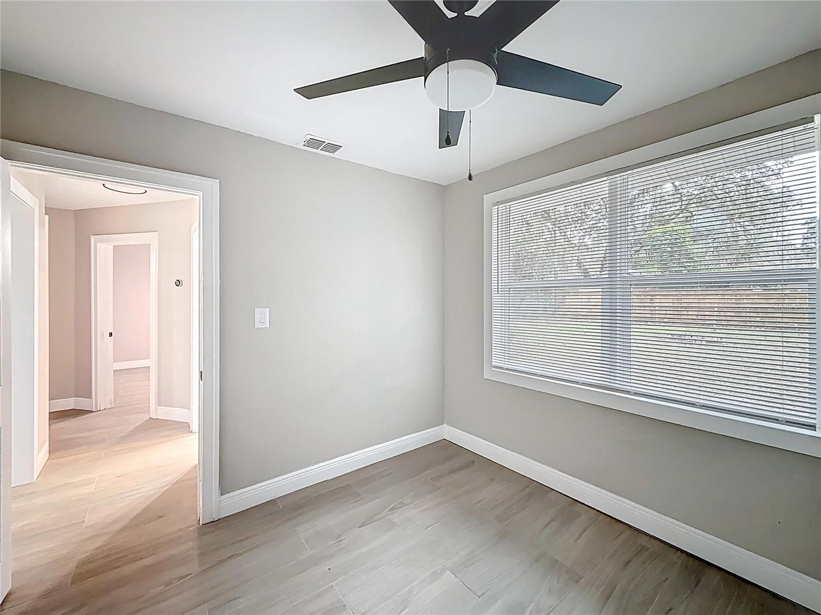 Image 32 of 64 For 1013 15th Avenue