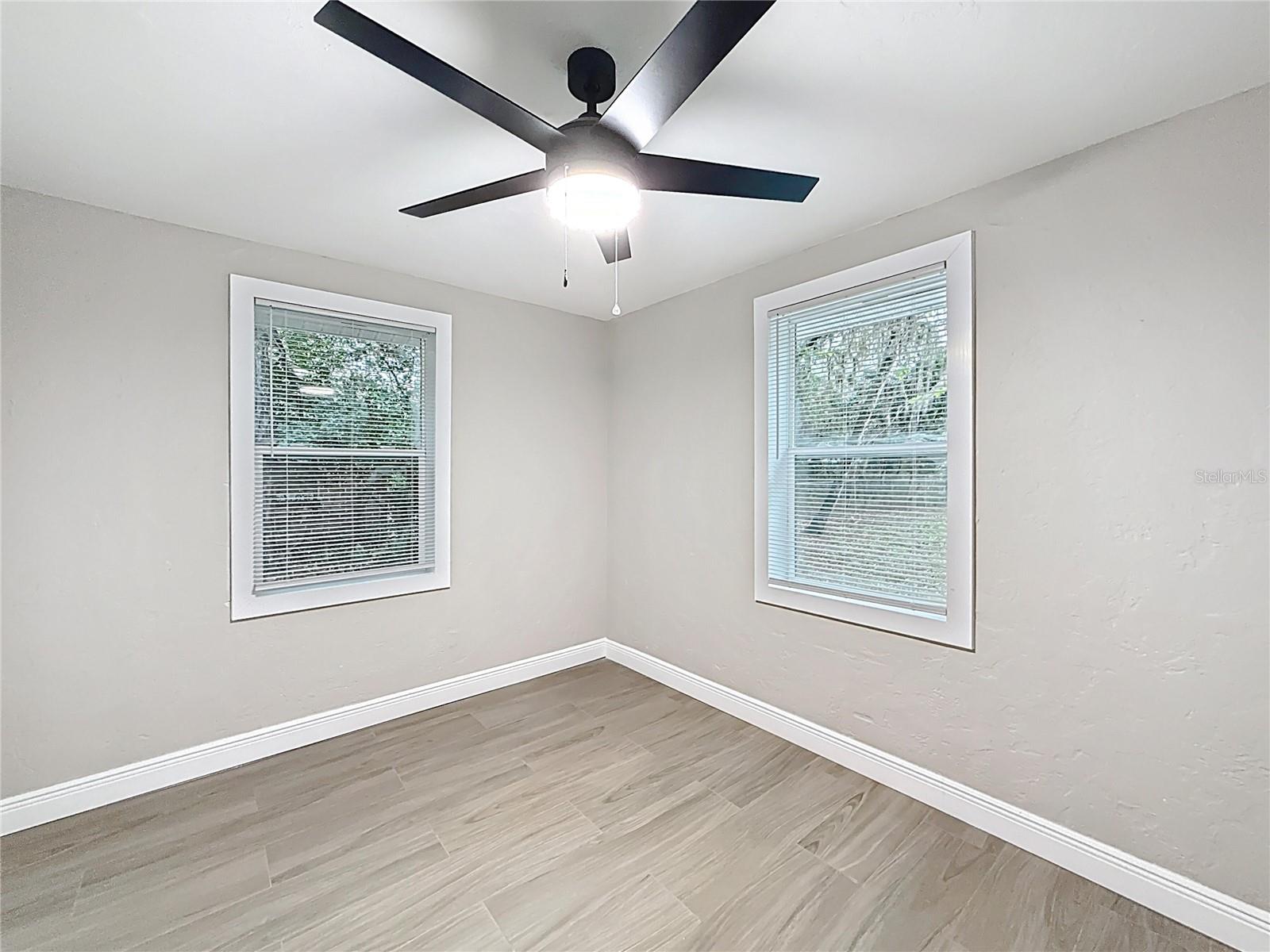 Image 35 of 64 For 1013 15th Avenue