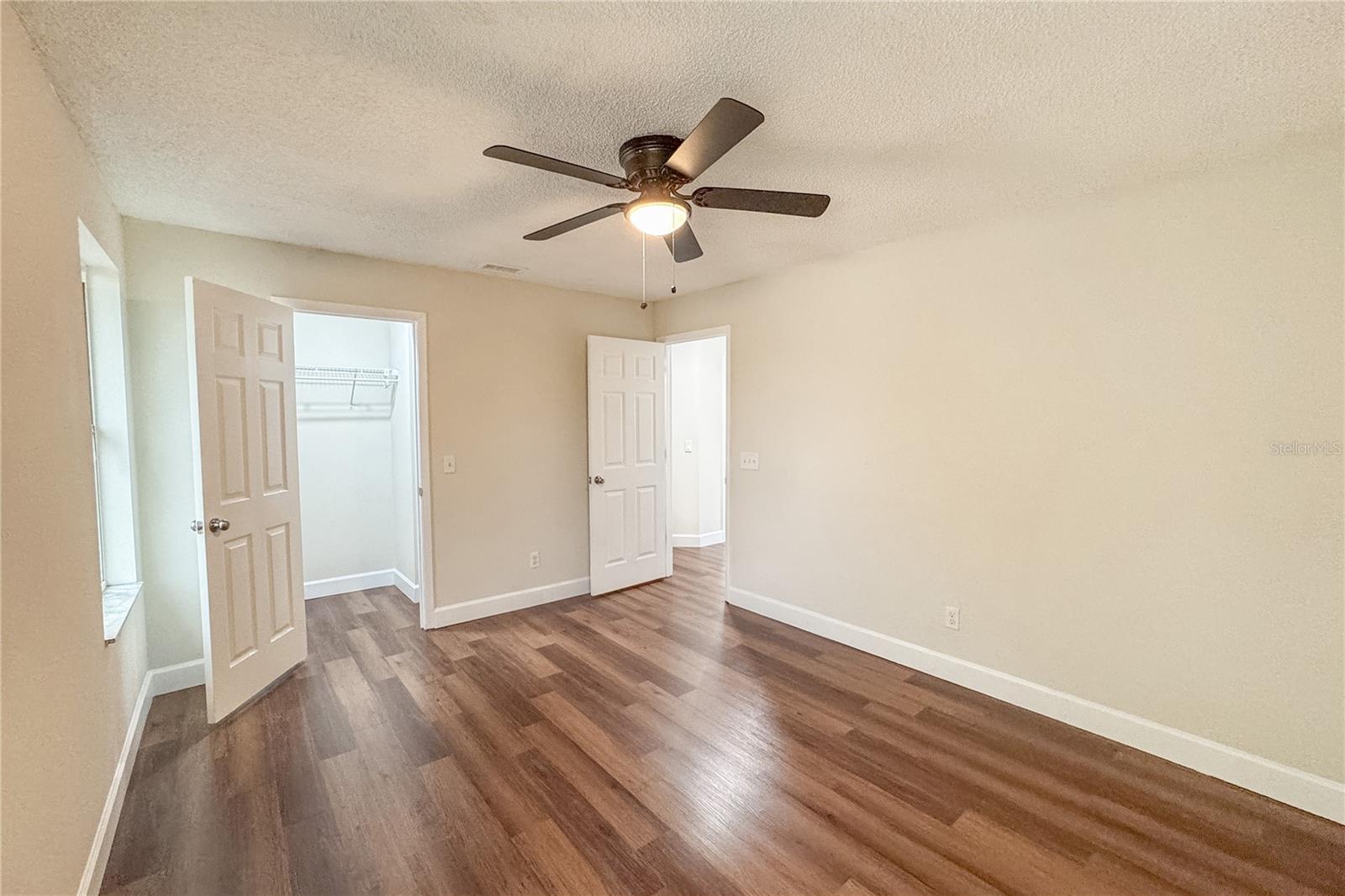 Image 38 of 76 For 515 Bentley Street