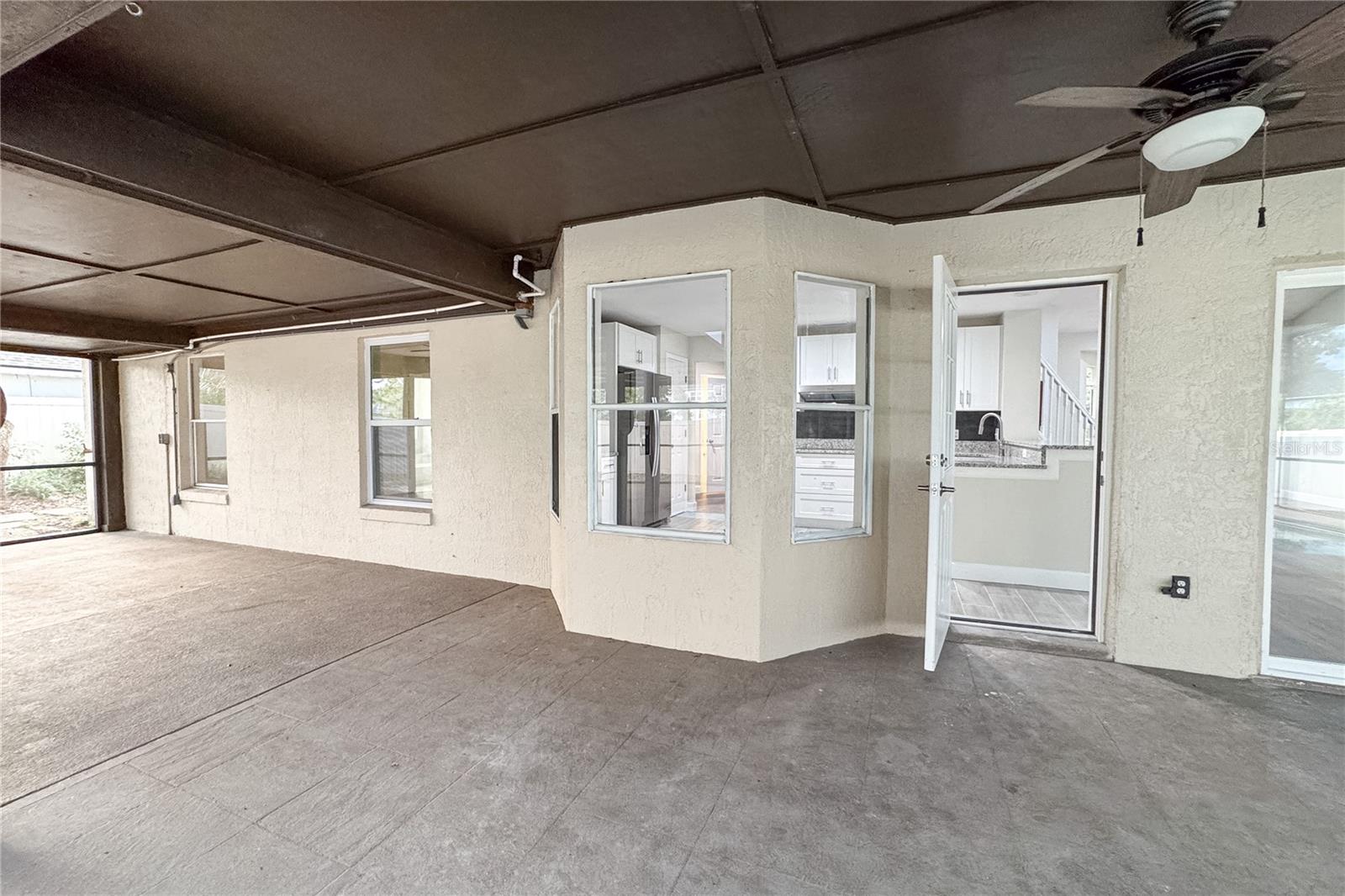 Image 54 of 76 For 515 Bentley Street