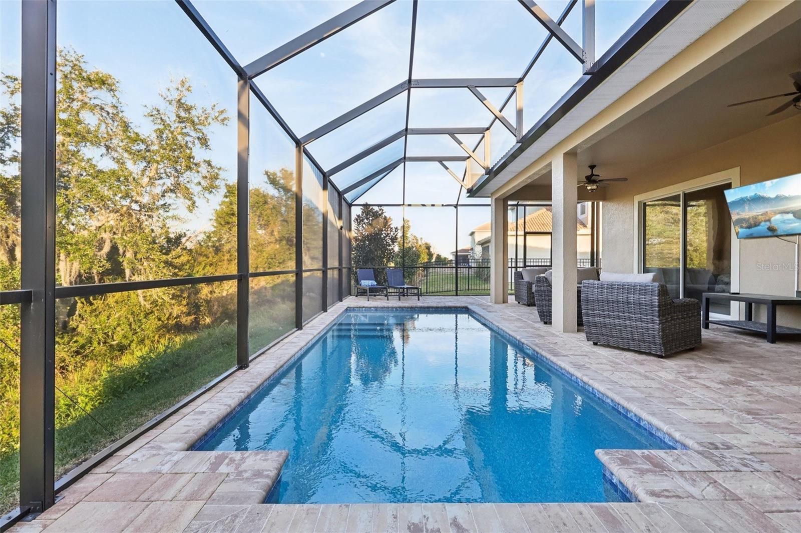 Image 40 of 91 For 8847 Fallen Oak Drive